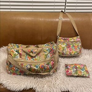 VINTAGE LeSportsac 
Set of 3
